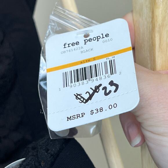 NWT Intimately Free People Here I Go Brami Lace Crop Top Small - Picture 5 of 5